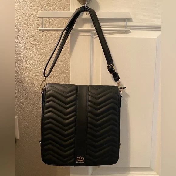 Black convertible display backpack crossbody - Picture 3 of 8